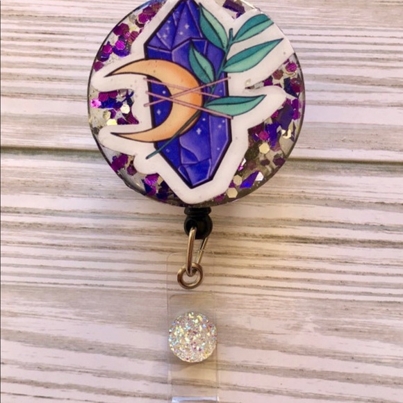 Crystal Amethyst Badge Reel - Picture 3 of 4